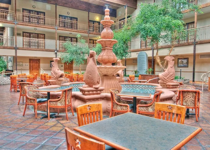 MCM Elegante Suites Abilene