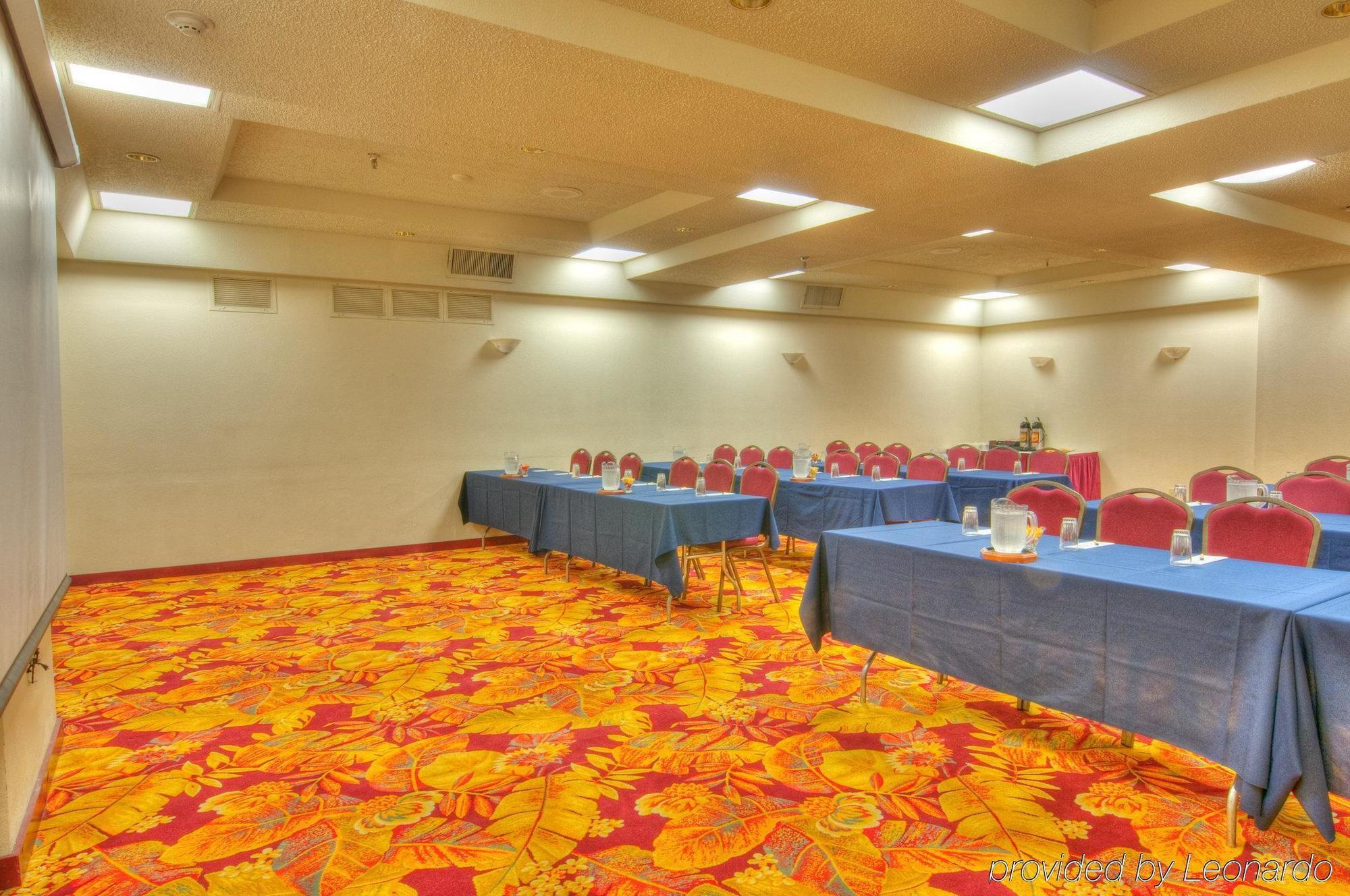 Mcm Elegante Hotel Abilene