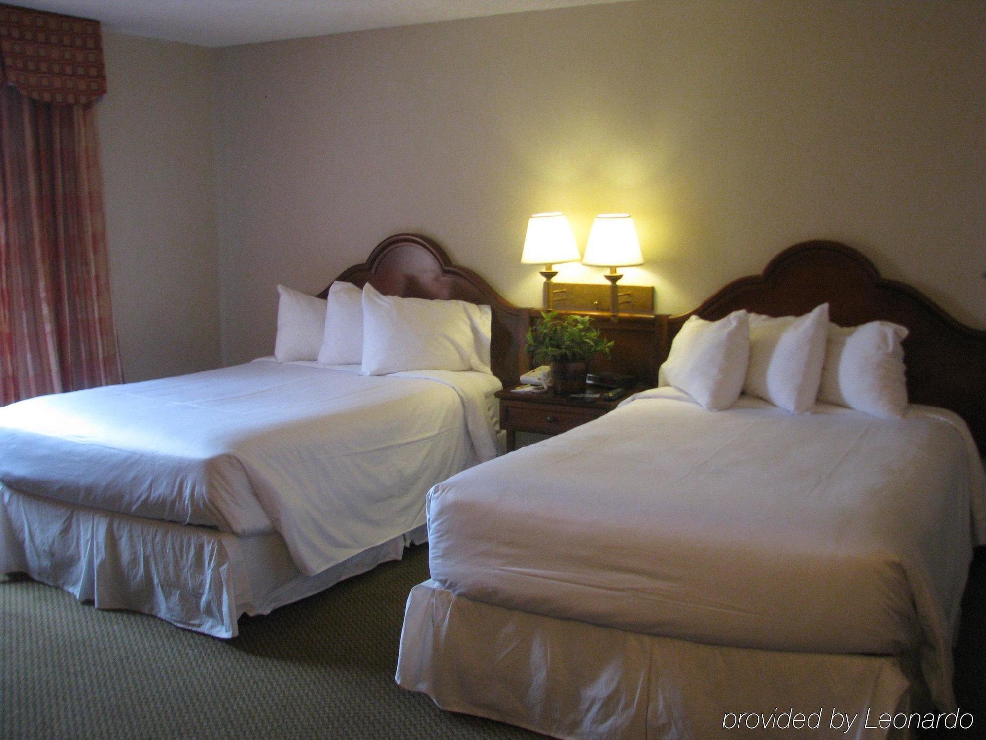 Mcm Elegante Hotel 3*