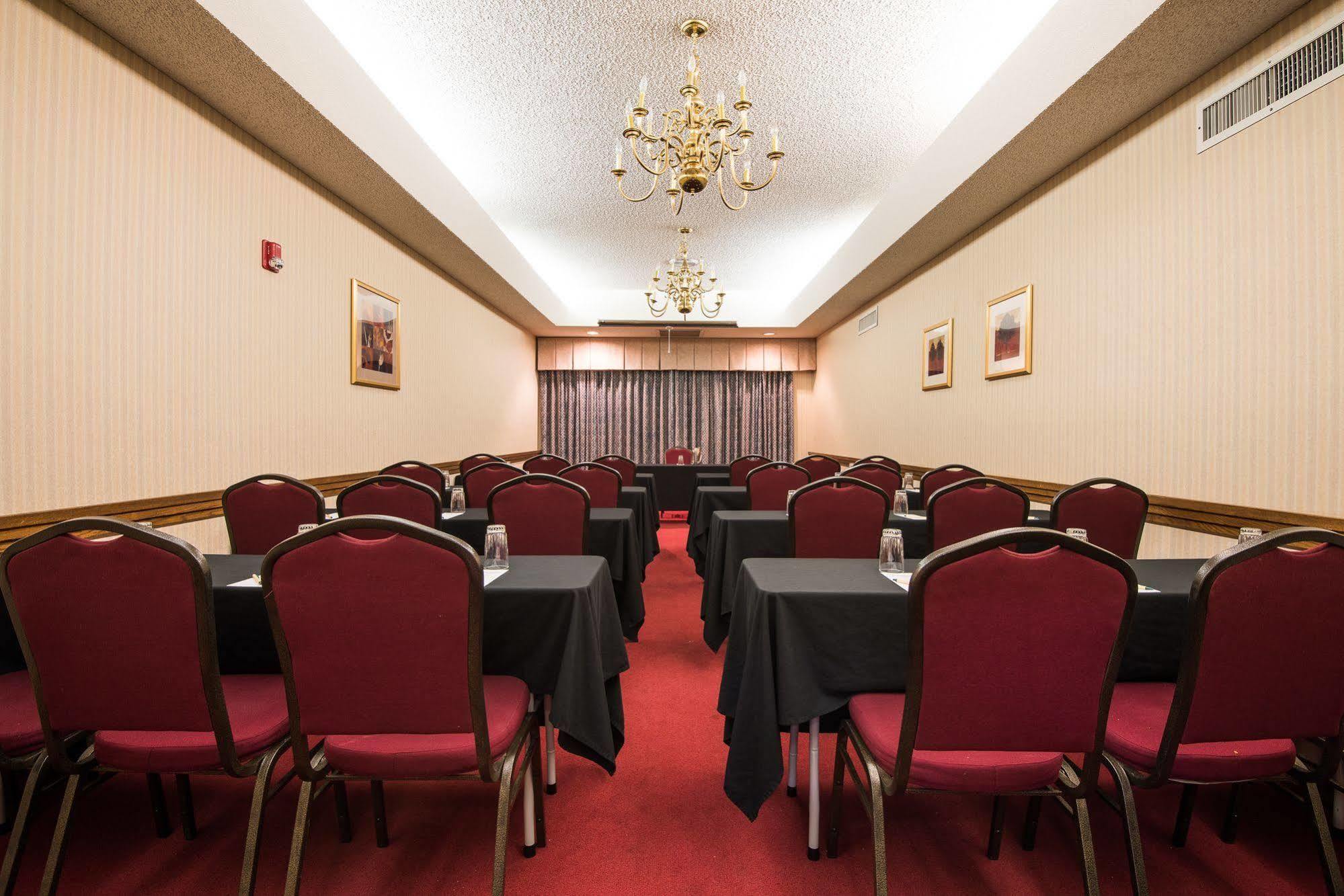 Mcm Elegante Hotel 3*